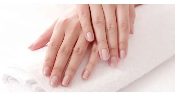 Czy na manicure japoński można nałożyć hybrydę? Zaskakujące fakty i porady.